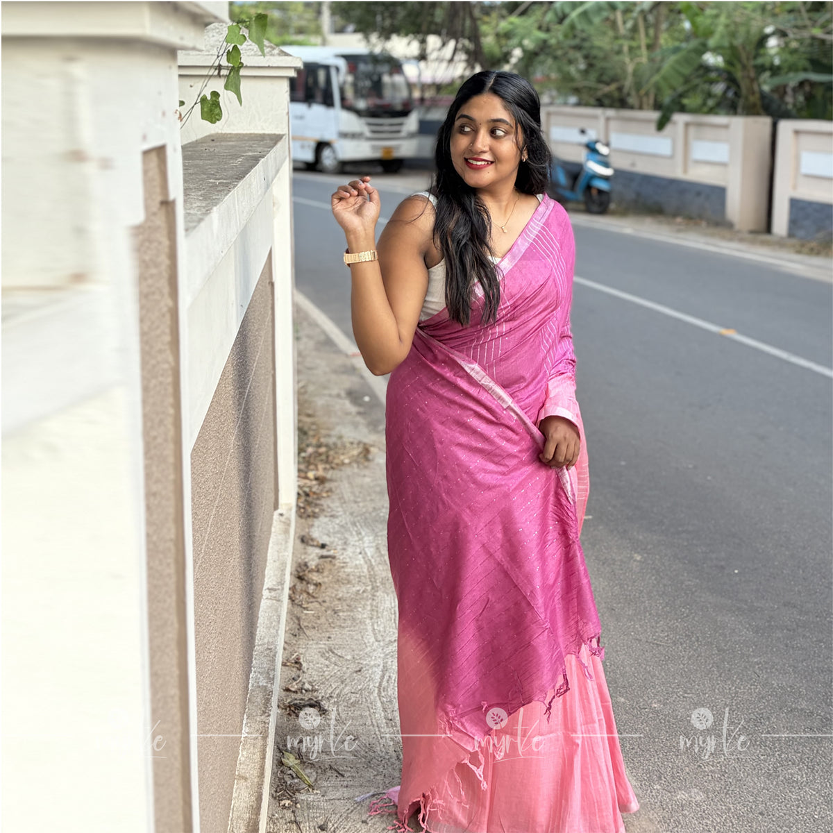 Dual-Tone Pink Slub Cotton Linen Saree